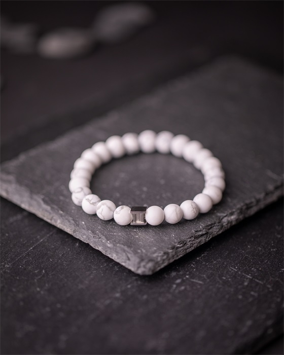 Alpha White White